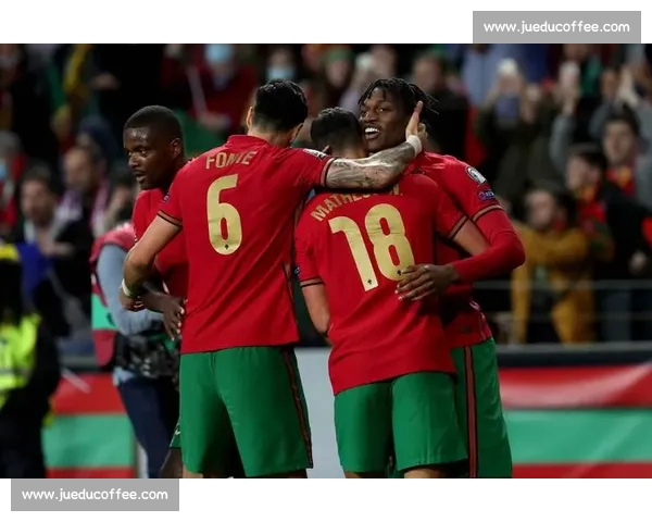 足球赛事直播观看平台推荐与使用指南,让你不错过任何一场精彩比赛 足球赛事直播观看平台推荐与使用指南,让你不错过任何一场精彩比赛