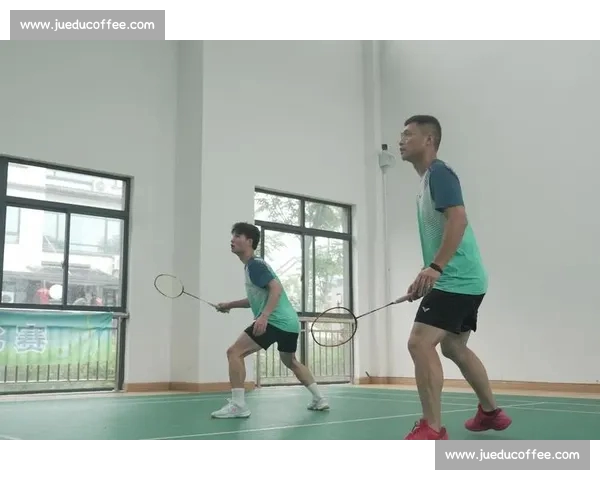 羽毛球比赛精彩回顾与技术解析 打造全方位运动员培养模式